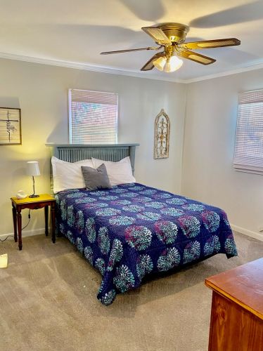 908 Plz Dr, Joliet IL 60435-3840 exterior