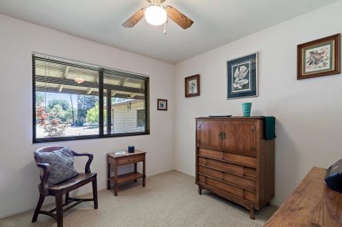 1601 Baywood Ln, Davis CA 95618-1409 exterior