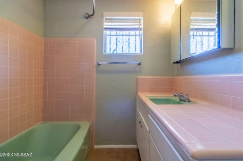 3556 Christmas Pl, Tucson AZ  85716-1230 exterior