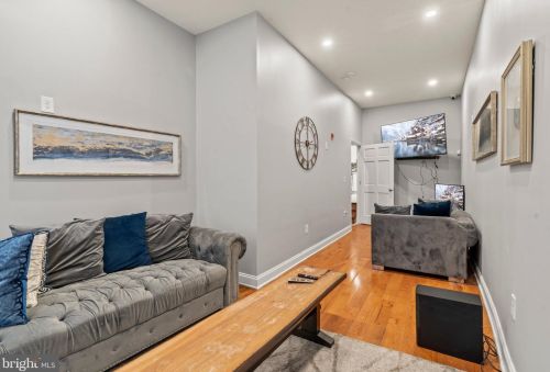 2941 Diamond St, Philadelphia PA 19122-1402 exterior