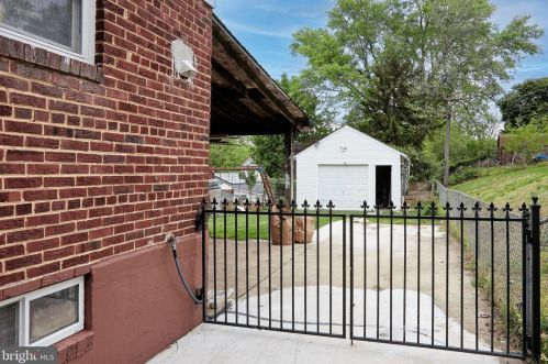 2815 Harris Ave, Silver Spring MD 20902-2013 exterior