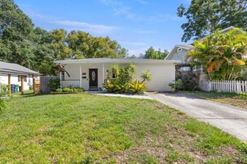 207 North St, Tampa FL  33604-8103 exterior