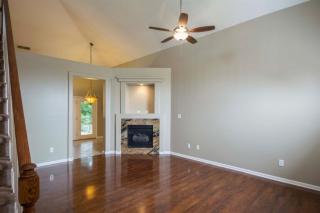 2600 Crystal Falls Rd, Lexington, KY 40509-4208