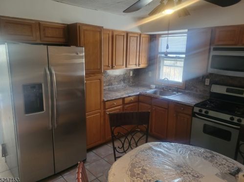 773 Market St, Paterson NJ  07513-1243 exterior