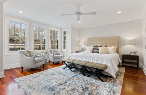 1325 Melrose St, Chicago IL 60618-5847 exterior