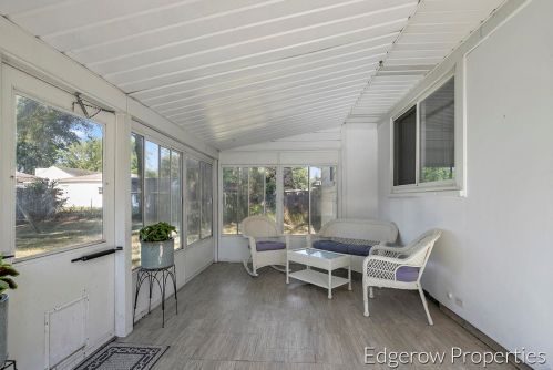 862 Buckingham St, Wyoming MI 49509-2827 exterior