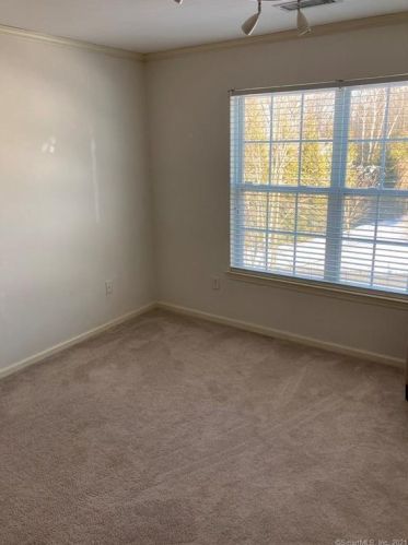 425 Hillandale Blvd, Torrington CT 06790-2665 exterior