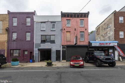 2320 2nd St, Philadelphia PA 19133-3303 exterior