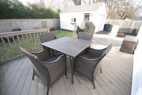 110 Abbott St, Springfield MA 01118-1603 exterior