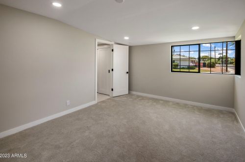 2447 39th Pl, Phoenix AZ  85008-2239 exterior