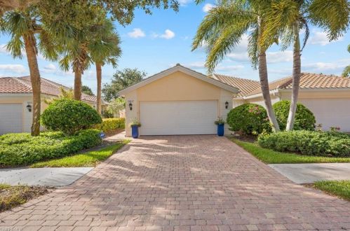 3017 Futuna Ln, Naples, FL 34119-1601