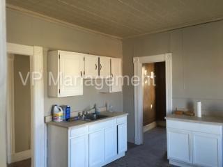 366 Liberty St, Springfield MA  01104-3728 exterior