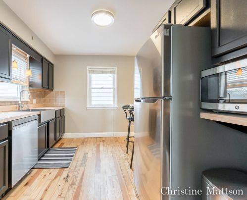 1970 Philo Ave, Meskegon MI  49441-1463 exterior