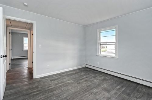 46 Cooper Ave, Wallingford CT  06492-3956 exterior