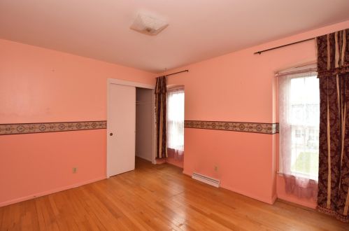 4119 Cherrywood Ln, Milwaukee WI 53209-1004 exterior