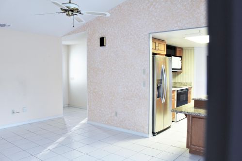 4706 Eagle Dr, Fort Pierce FL 34951-2371 exterior