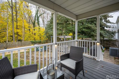 133 Hoover Ave, Edison NJ 08837-2669 exterior