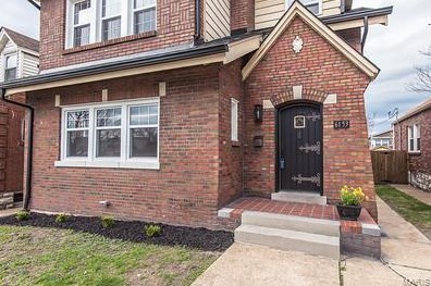6153 Tennessee Ave, Saint Louis, MO 63111-2324