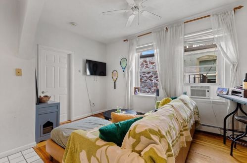 54 Myrtle St, Boston, MA