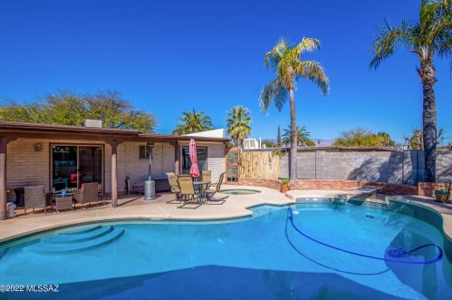 8532 Cuin Pl, Tucson AZ 85710-5939 exterior