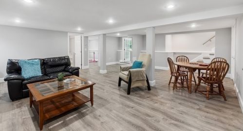 3 Puritan Rd, Salem MA 01970-1227 exterior