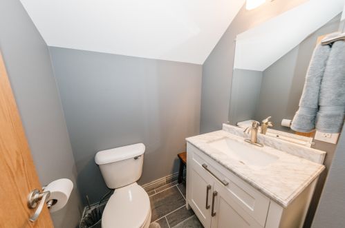 1322 89, Milwaukee WI 53214-2826 exterior