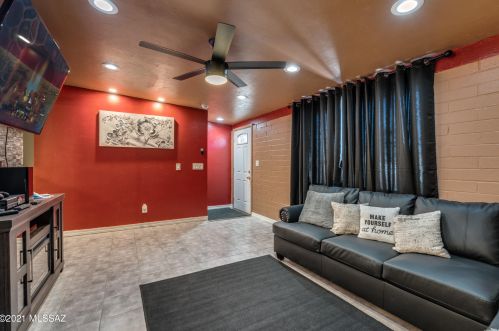 3610 32 St, Tucson AZ 85711-6830 exterior