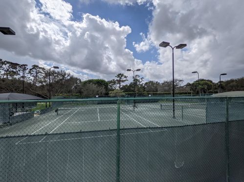 4611 Kittiwake Ct, Boynton Beach FL 33436-5228 exterior