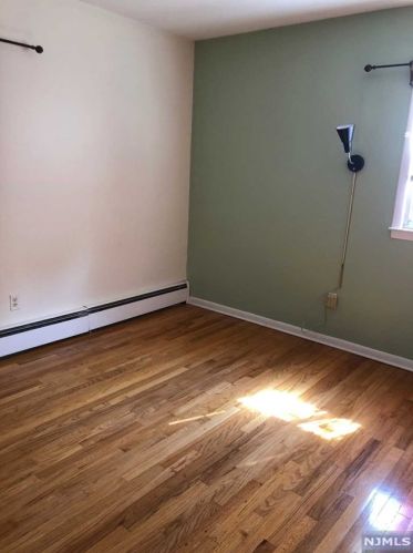 112 Knickerbocker Rd, Demarest NJ  07627-1026 exterior