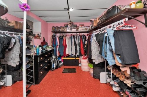 6030 California, Chicago IL 60659-3915 exterior