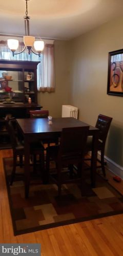 9 End Ave, Camden NJ 08109-1850 exterior