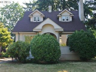 4620 77 Ave, Portland OR  97206-4368 exterior