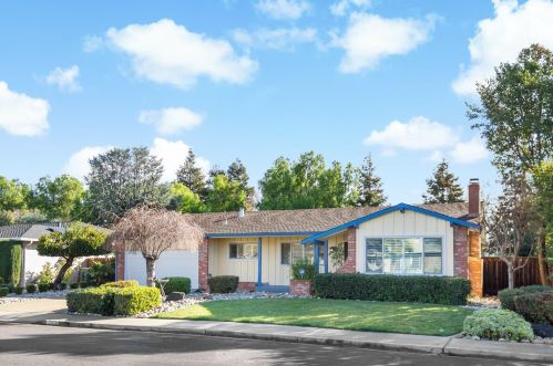 1760 Elmhurst Ln, Concord, CA 94521-2017