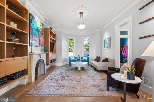 1316 T St, Washington DC 20009-4438 exterior