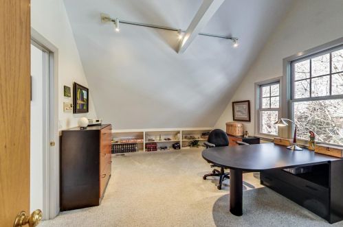 1133 Schubert Ave, Chicago IL 60614-1507 exterior