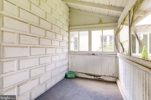 1801 Commonwealth Ave, Alexandria VA 22301-1403 exterior