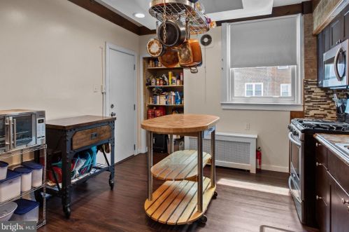 3330 Cottman Ave, Philadelphia PA 19149-1601 exterior