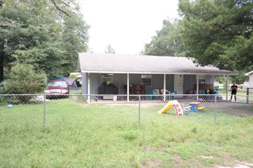 39 Will Kelly Ave, Defuniak Springs, FL 32433-3111