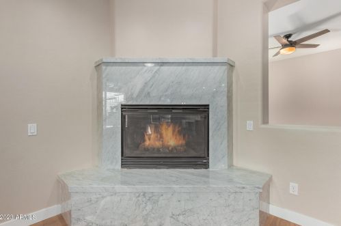 21713 38th Way, Phoenix AZ  85050-4923 exterior