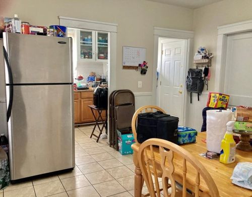 78 Academy Ave, Providence, RI 02908-5329