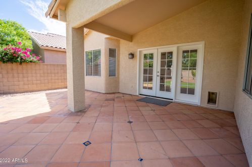 15610 12th Ave, Phoenix AZ  85023-4482 exterior