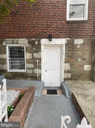 7154 Large St, Philadelphia PA 19149-1110 exterior