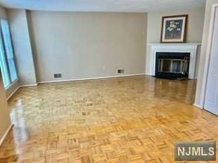 774 Sassafras Ct, Mahwah NJ  07430-3454 exterior