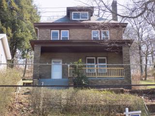 4222 Perrysville Ave, Pittsburgh PA  15214-1544 exterior