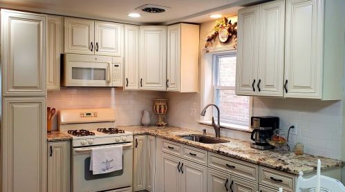 5654 Kolin Ave, Chicago IL 60629-5234 exterior