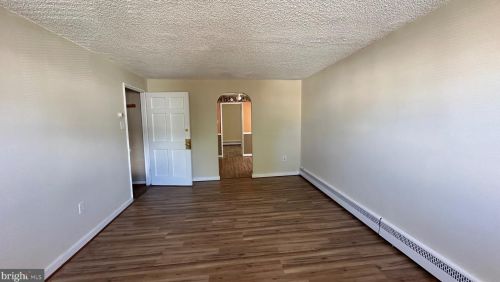 4614 Magee Ave, Philadelphia PA  19135-2724 exterior