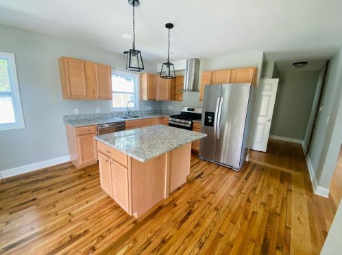 3400 Chase Ave, Milwaukee WI  53207-3348 exterior