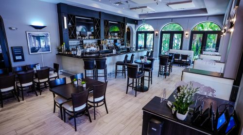 17830 Monte Vista Dr, Boca Raton FL  33496-1054 exterior