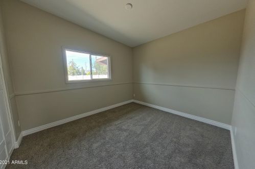 12020 36 Pl, Phoenix AZ 85050-4861 exterior