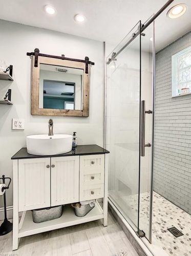 1154 Illinois Dr, Naples FL 34103-3888 exterior